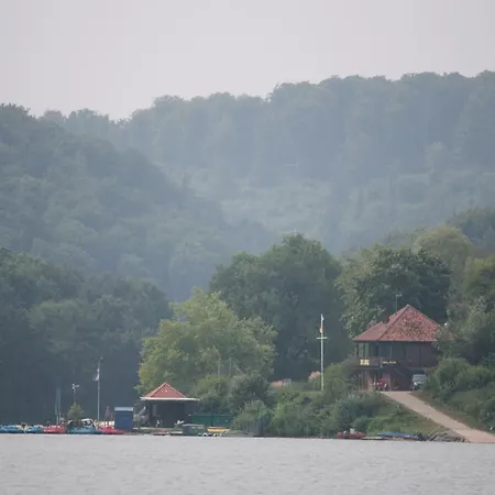 Bungalow; Haus 111 Twistesee, בית נופש