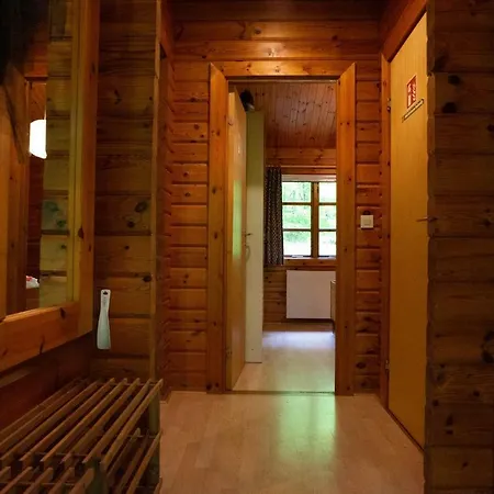 Bungalow; Haus 111 Twistesee, בית נופש באד ארסולן